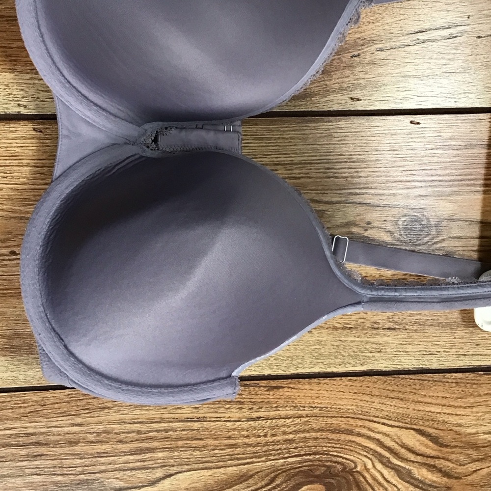 2/$25 Victoria's Secret 38E (DD) Lavender Lace-Trim T-Shirt Bra - Picture 11 of 15